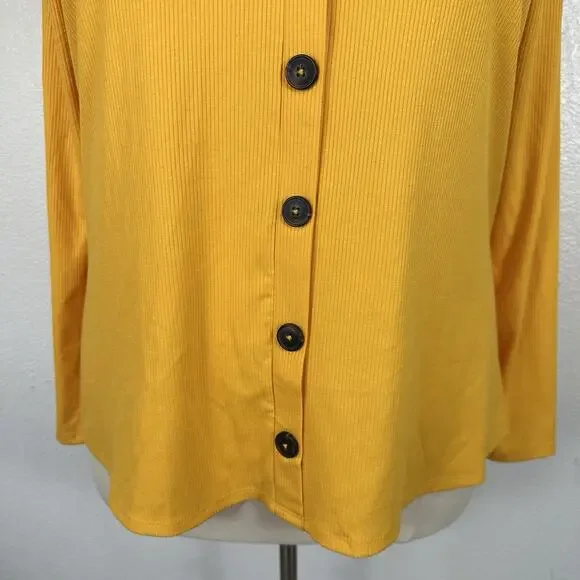 Lane Bryant Top Women 18/20 Marigold Yellow Button Accent Front Ribbed Knit - Picture 6 of 12